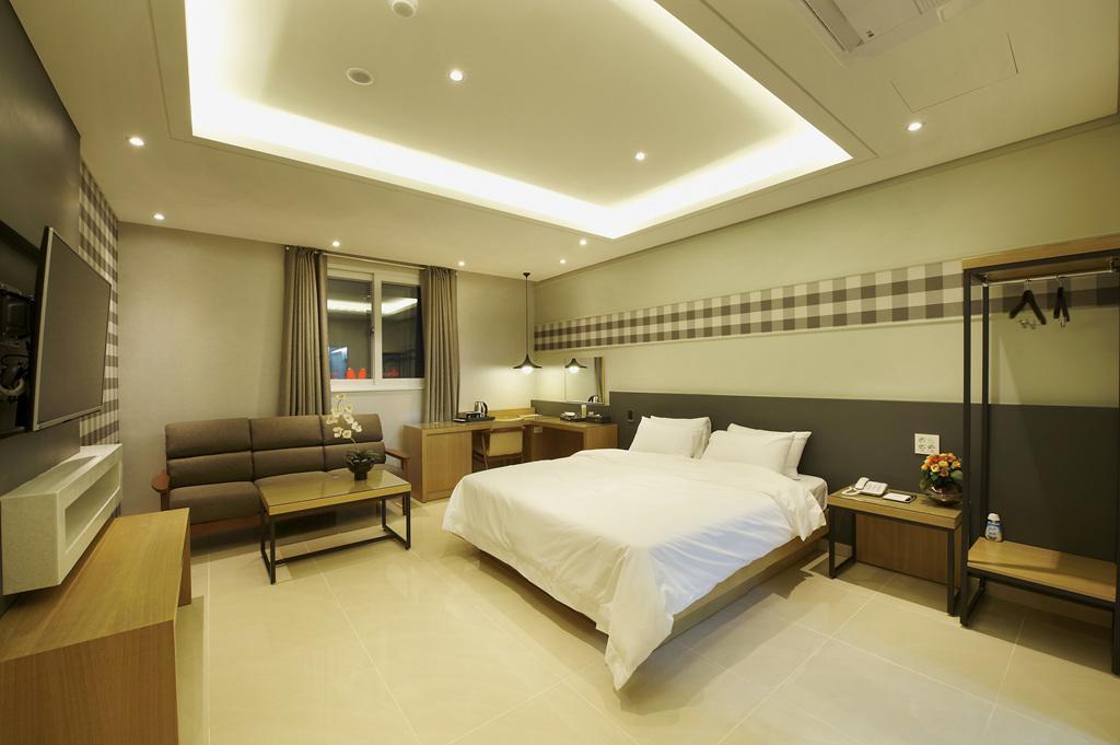 Hotel B Кванджу Экстерьер фото