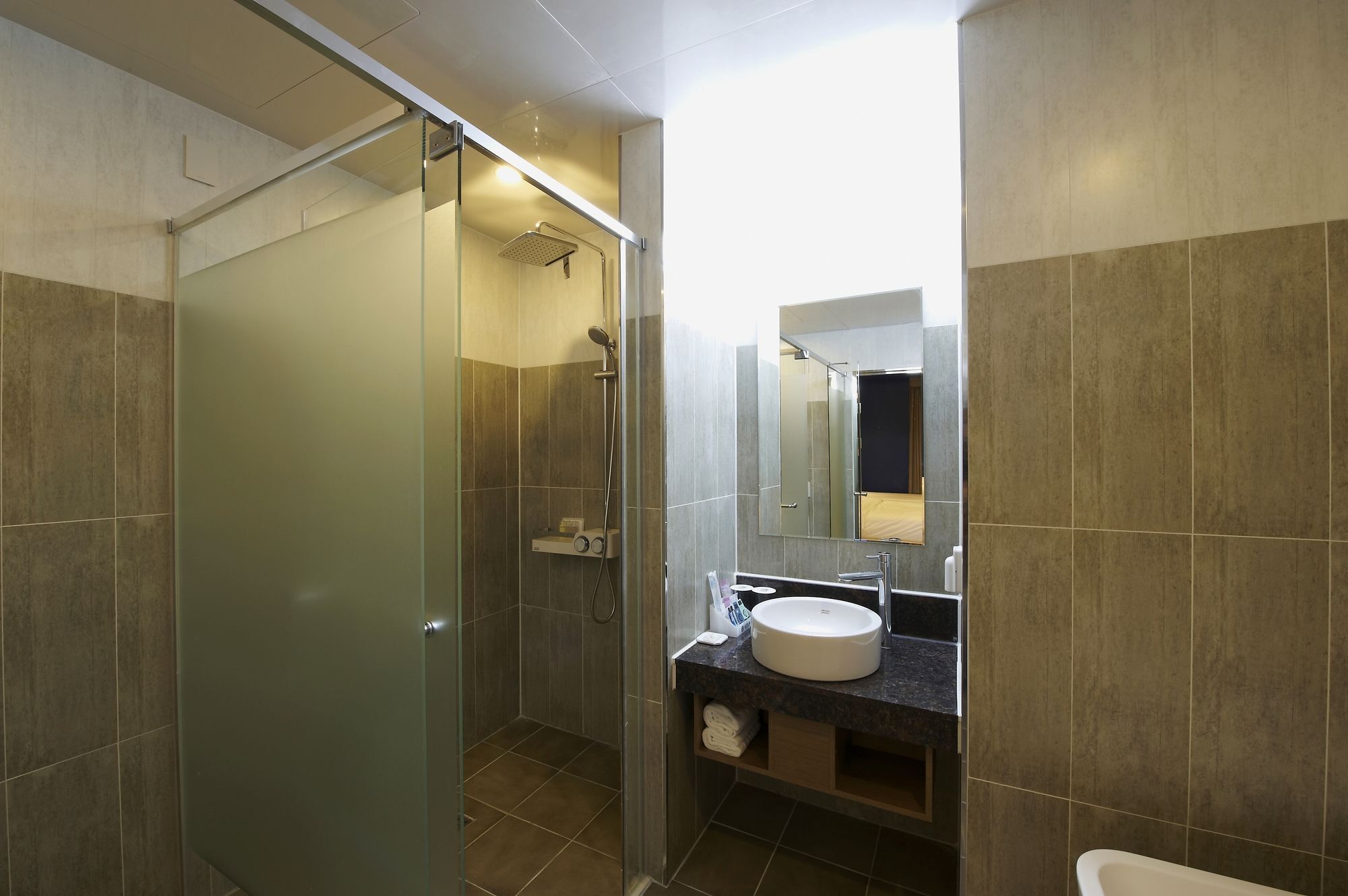 Hotel B Кванджу Экстерьер фото