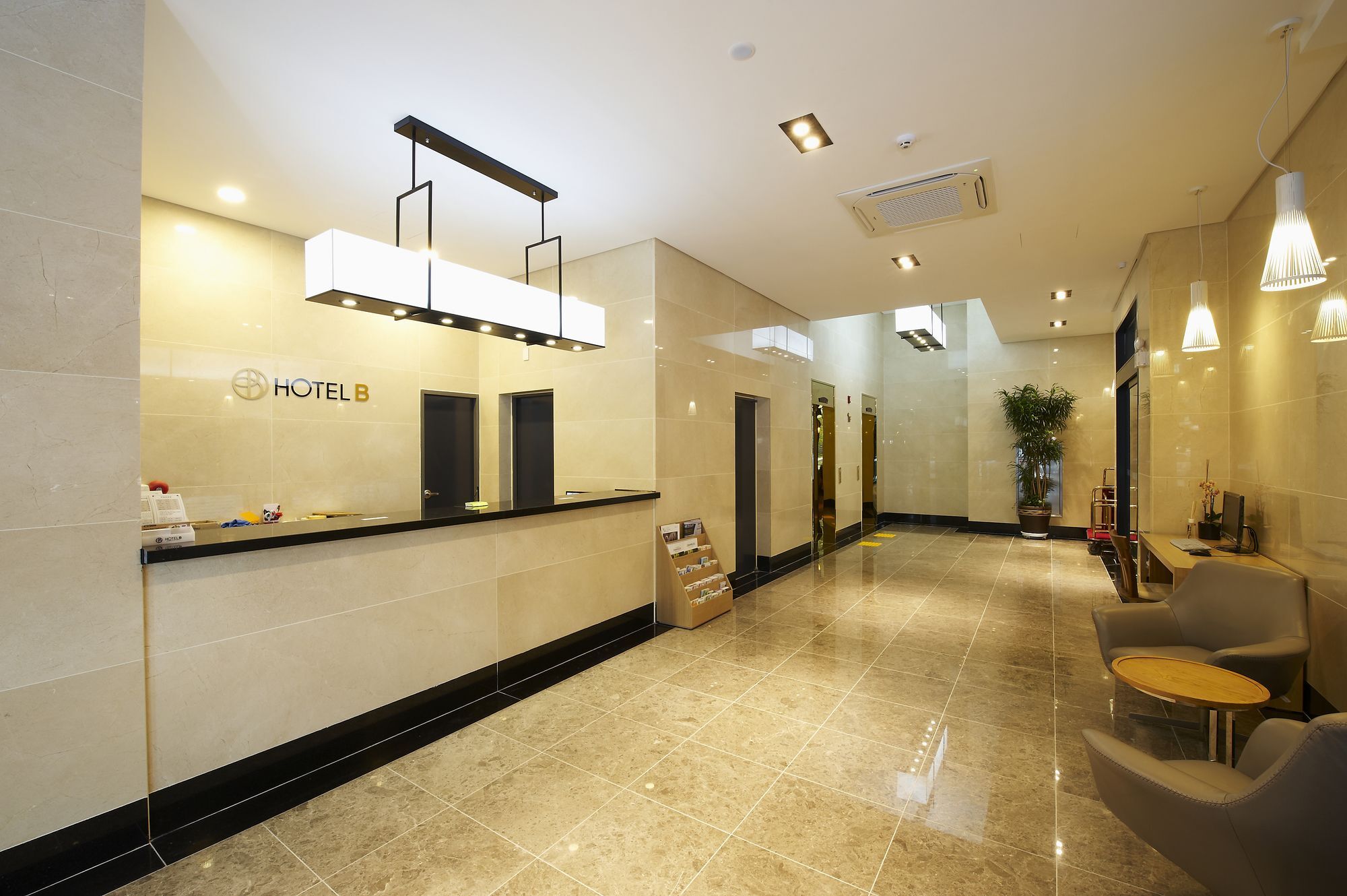 Hotel B Кванджу Экстерьер фото